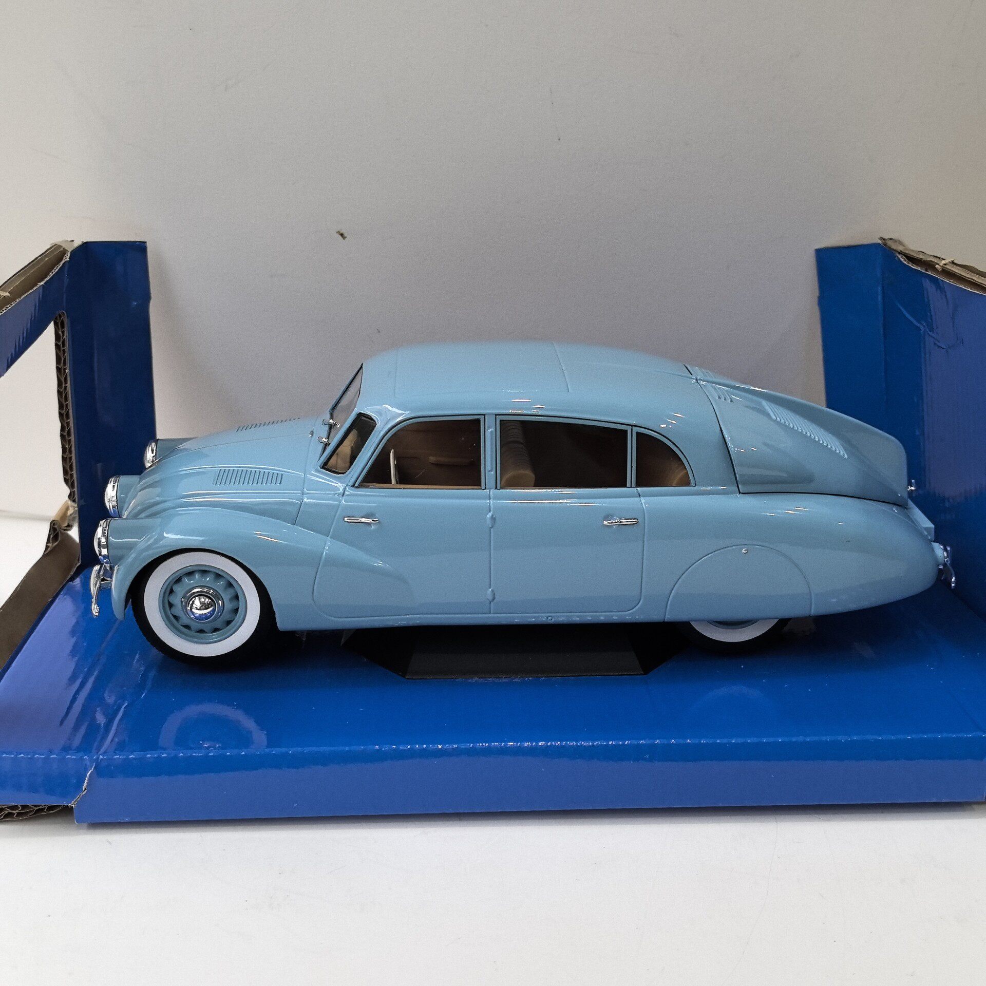 MCG Diecast 1/18 Ölçekli TATRA - Vintage And Collectible Toys incelemesi ve fiyatı