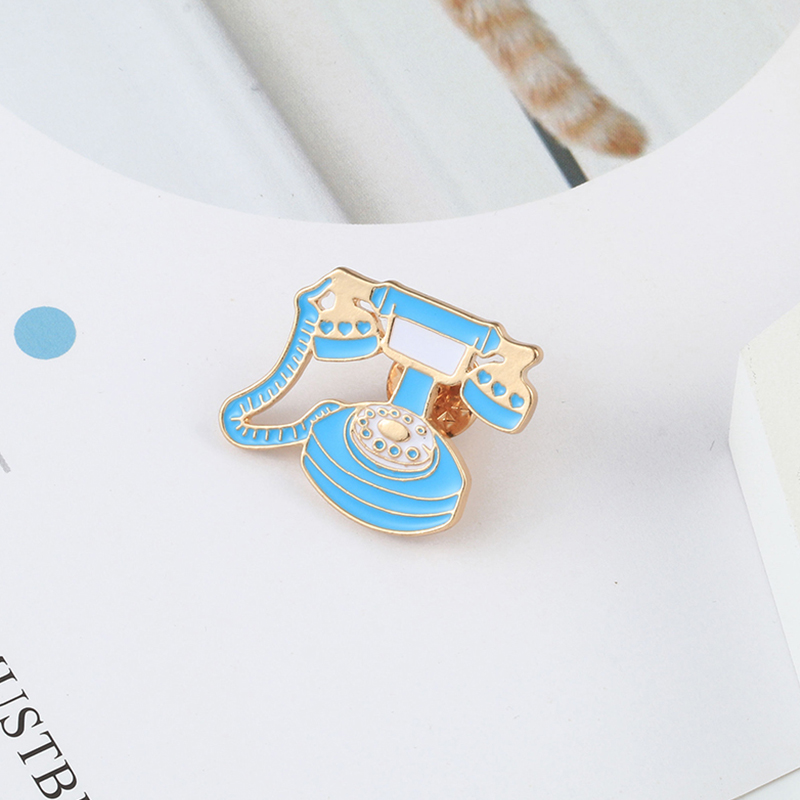 Vintage oyun emaye pimleri kol - Vintage Collectible Pins incelemesi ve fiyatı
